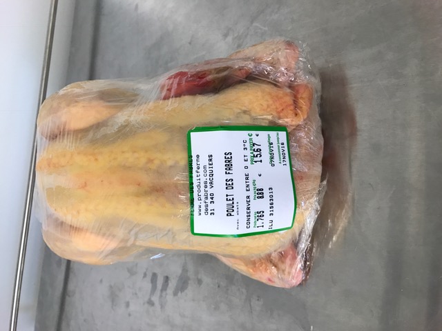 Poulet fermier entier PRIX AU KG